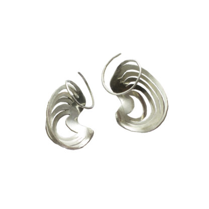 Small Clamshell Earring